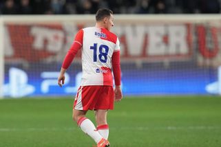 Smutný český rekord v Lize mistrů. Kapitán musel ze hřiště, uspíšil rozklad Slavie - Sport.cz